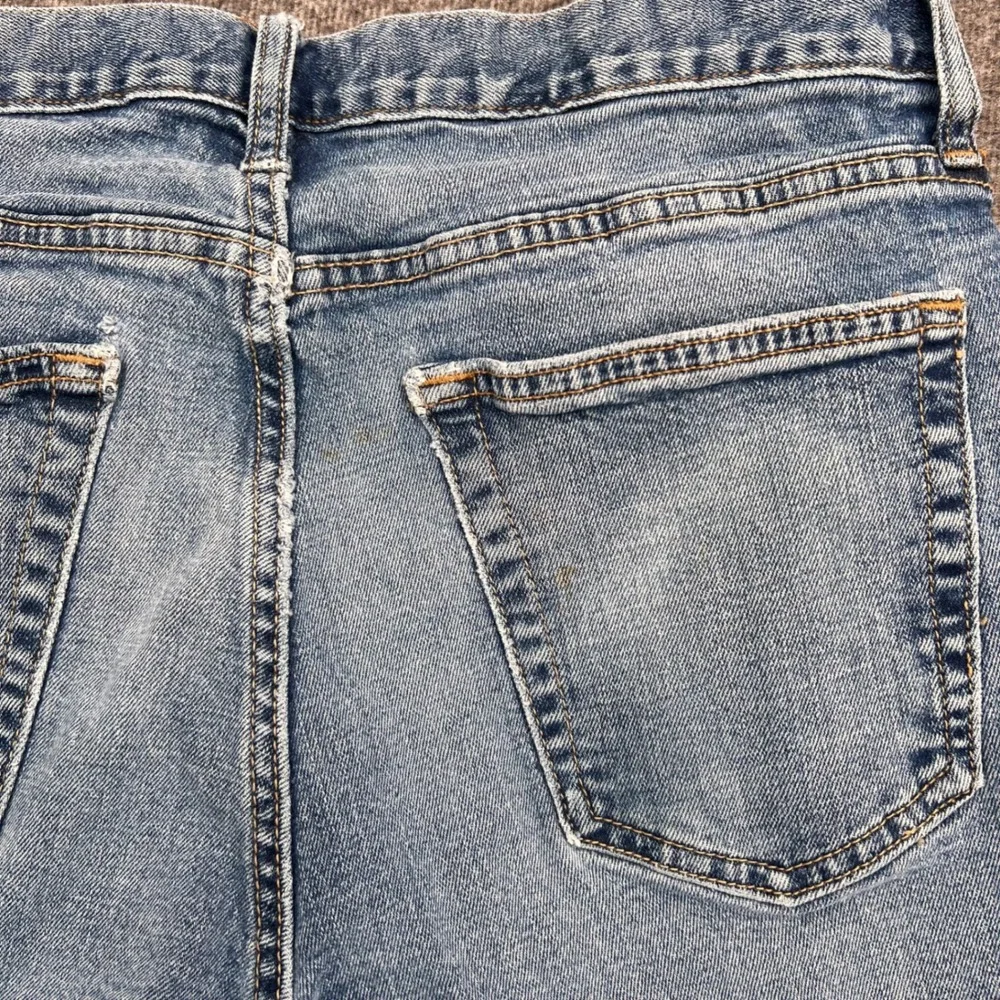 Old Navy Slim Fit Medium Wash 33 Blue Denim Jeans Mens Work  Unisex Casual Pants